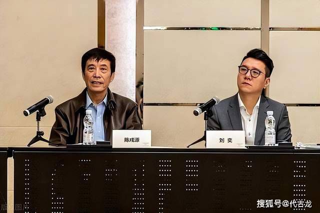 赛后，《泰晤士报》首席足球记者HenryWinter则表示，滕哈赫应该得到支持。